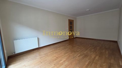 Foto 3 de Piso en venta en Lagoela, 3, Salceda de Caselas, Pontevedra