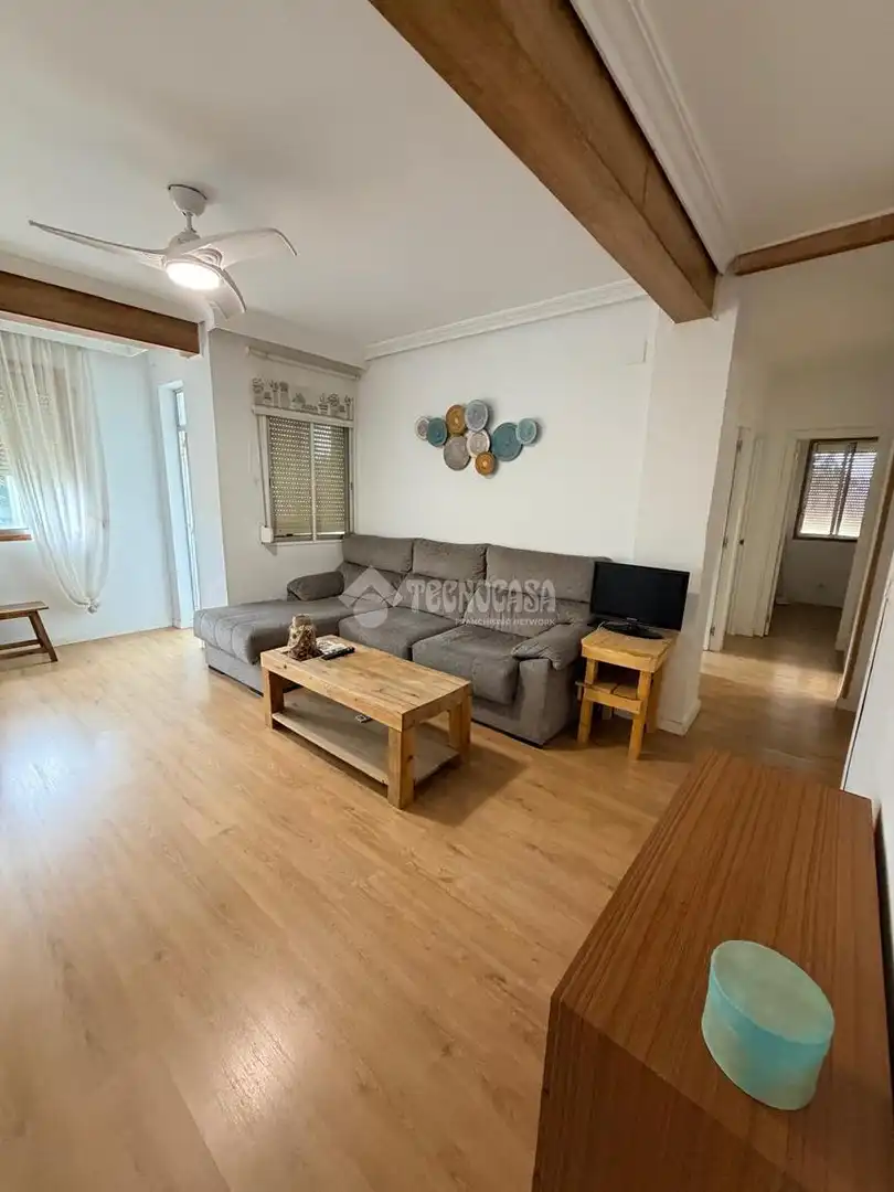 Flat for rent in PISO calle antioquia, Alfalfa - Santa Cruz