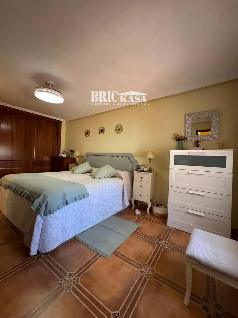 Habitación de Casa o chalet en venta en Torre de Santa María con Aire acondicionado, Calefacción y Trastero