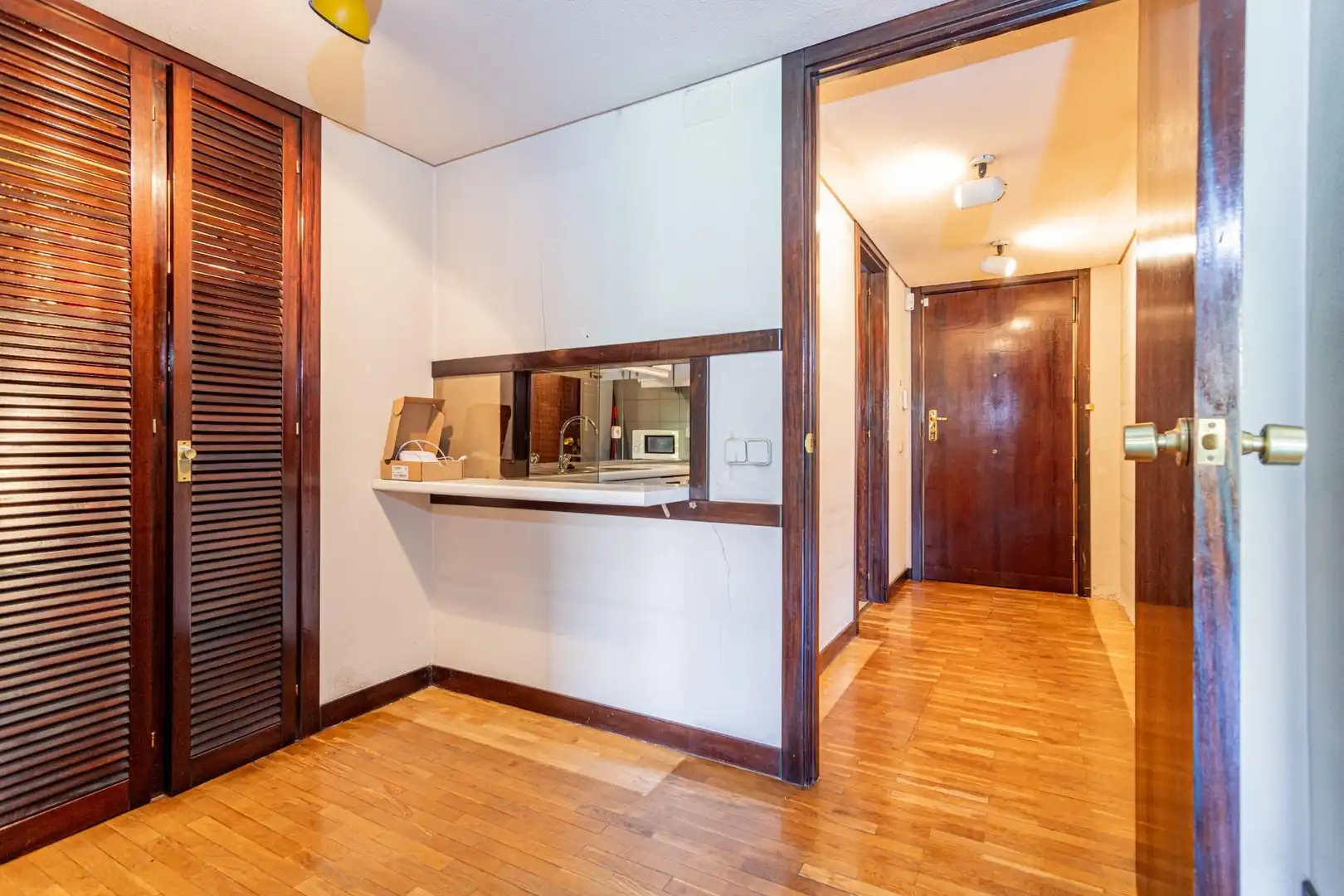 Flat for sale in Madrid  with Heating, Parquet flooring and Community pool