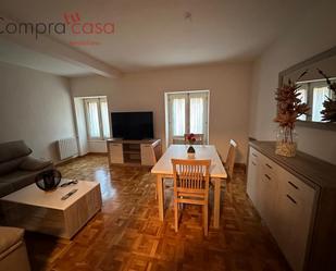 Living room of Flat for sale in Segovia Capital  with Heating, Private garden and Terrace