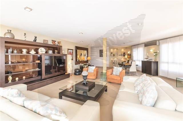 Piso en Venta en Arxiduc