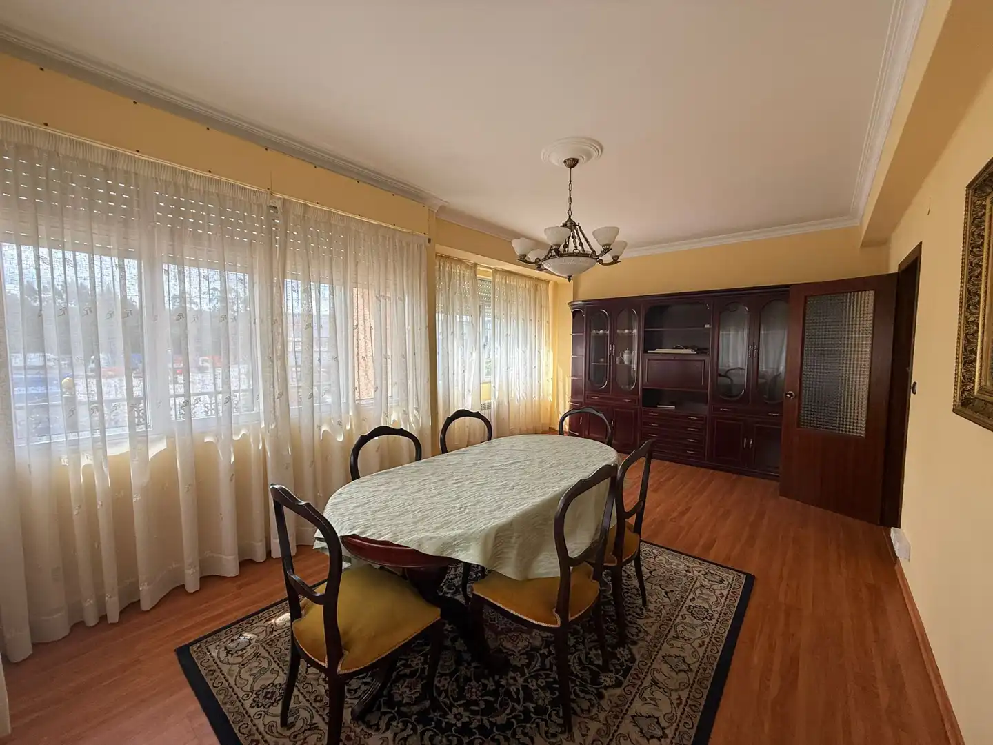 Comedor de Casa adosada en venta en Ferrol con Calefacción, Jardín privado y Parquet