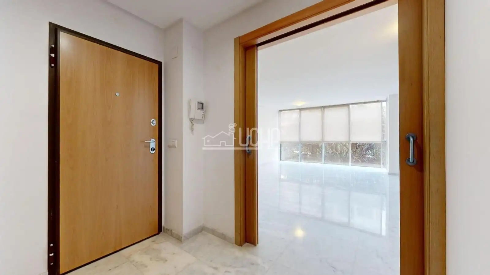 Piso en venta en Calle SAN VICENTE MARTIR, Arrancapins