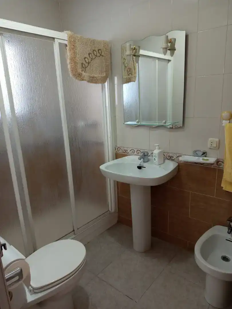 Bathroom of Detached homes for rent in Begíjar  with Air Conditioner, Furnished and Internet