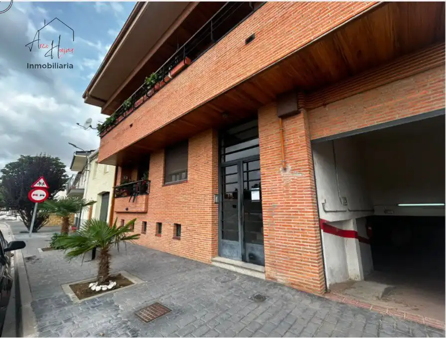 Vista exterior de Garaje en venta en Aldealengua