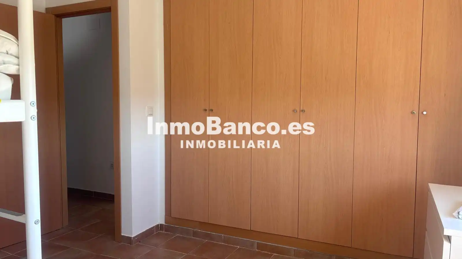Houses for sale in Montserrat  with Private garden and Terrace