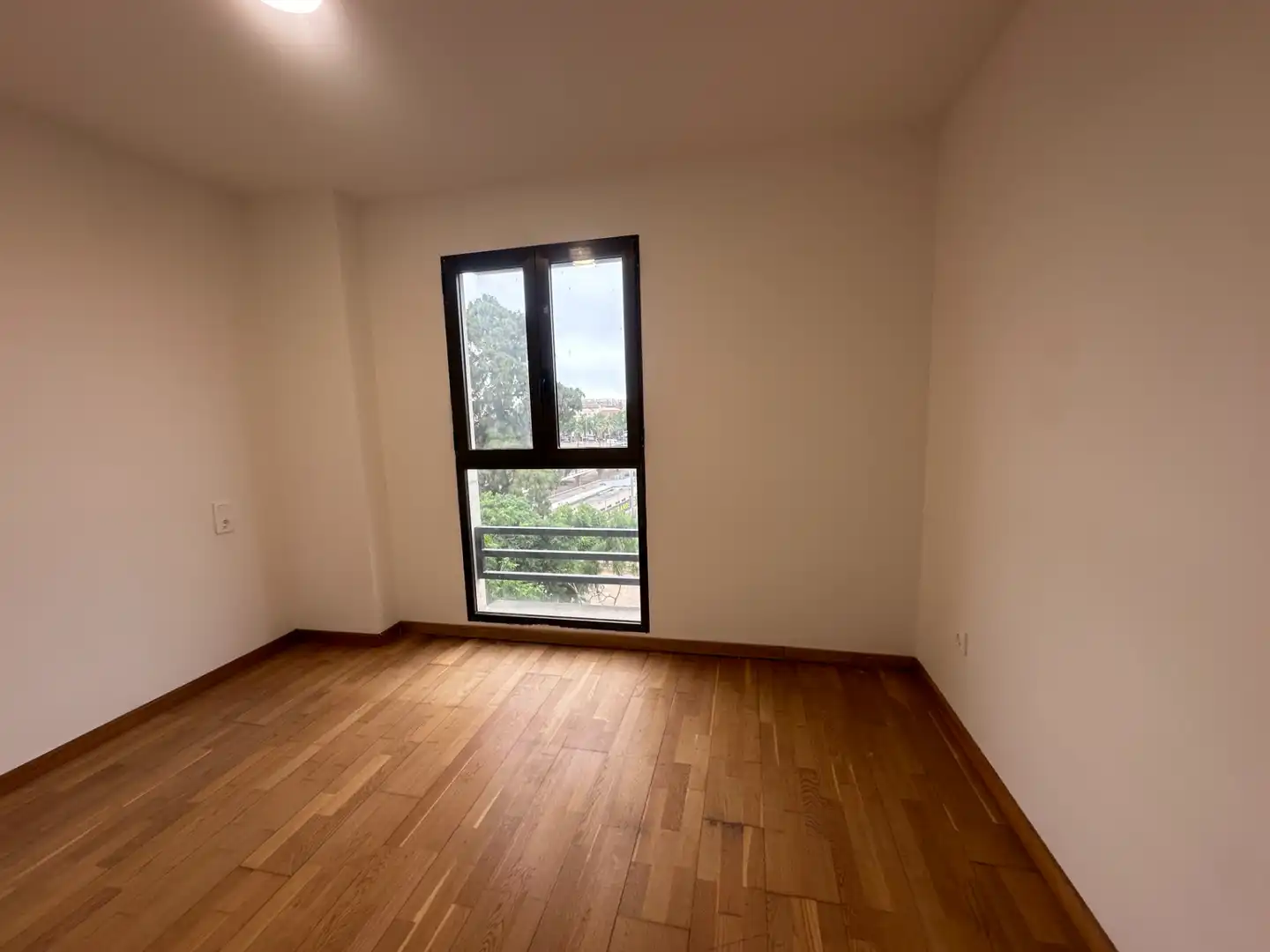 Habitación de Piso en venta en Valencia con Parquet, Terraza y Balcón