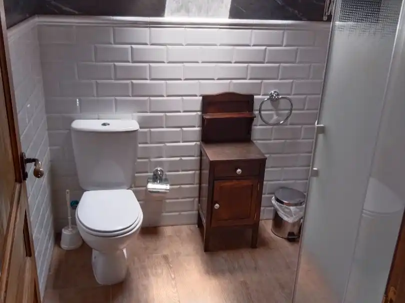Bathroom of Houses for sale in Camponaraya, León