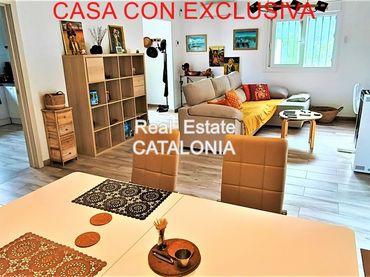 Villa con piscina in vendita a Avinguda del Llac