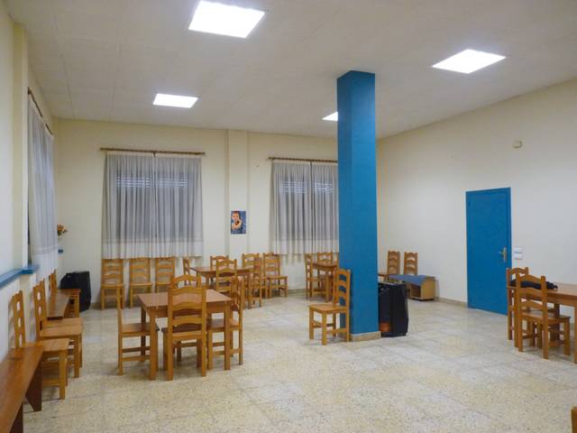 Local comercial en Venta en Calle de Ezcaba en Chantrea