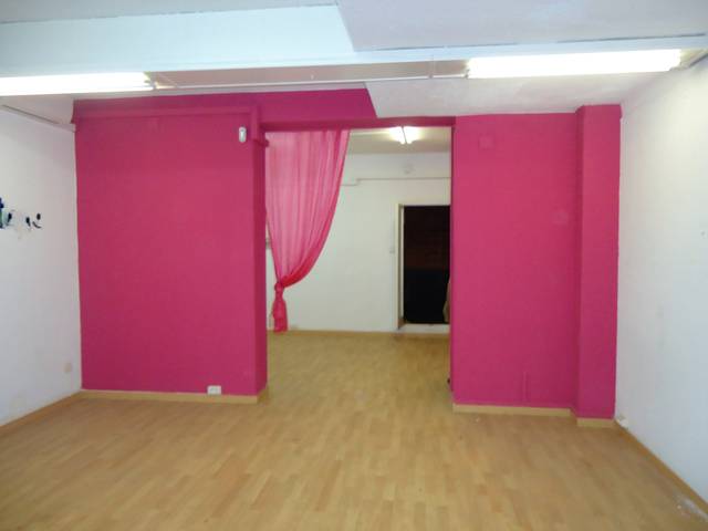 Local comercial en Venta en Carrer de Sant Josep en Centre - Can Nadal