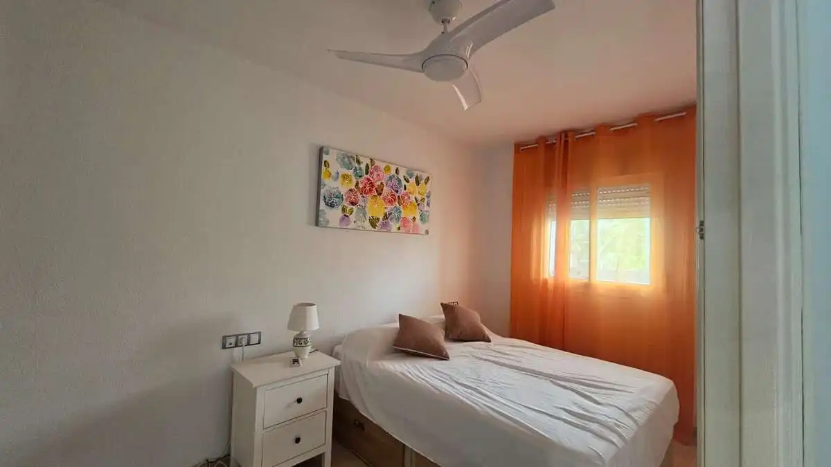 Habitación de Piso en venta en El Ejido con Terraza, Amueblado y Horno