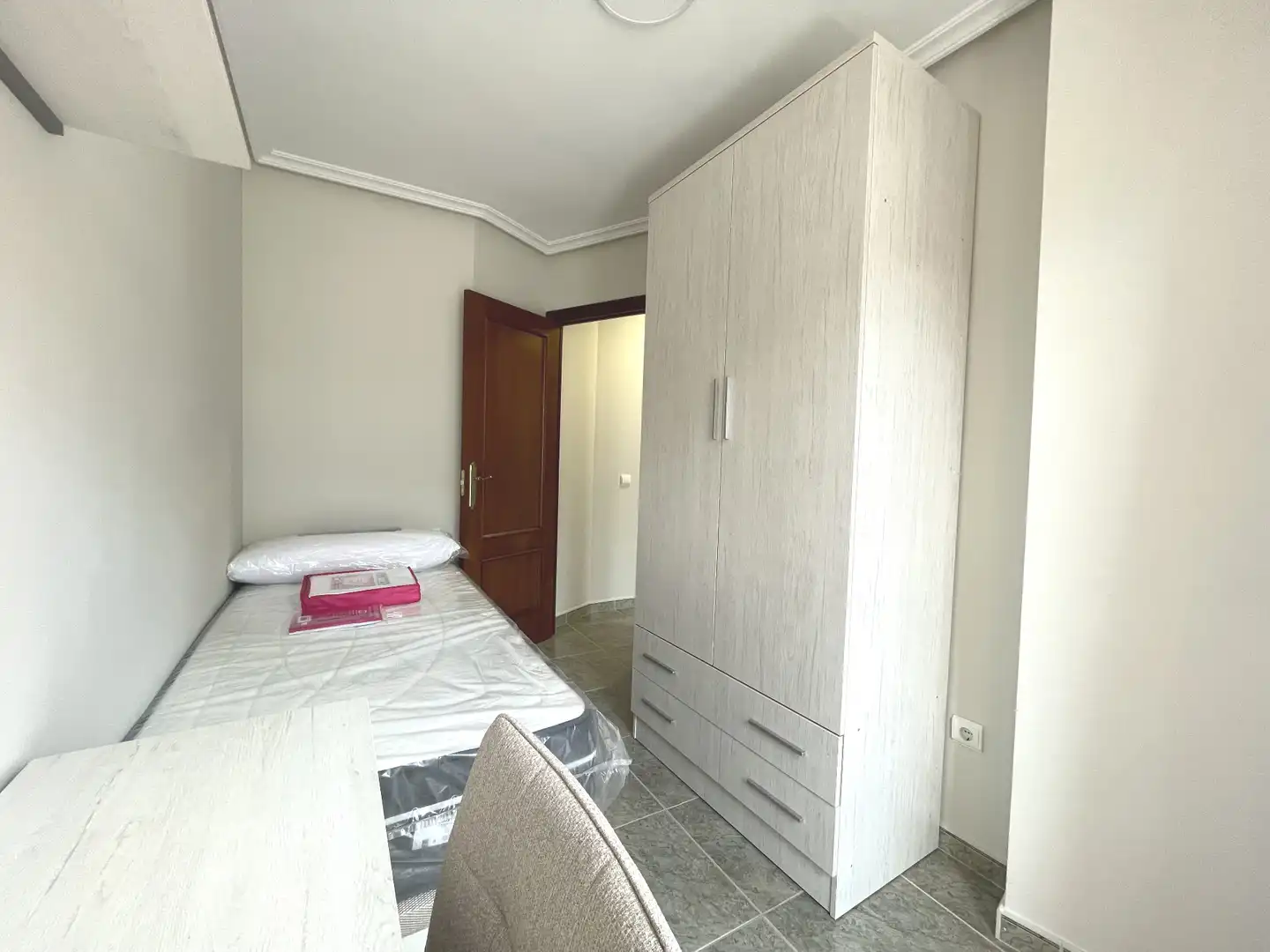 Bedroom of Flat for rent in Salamanca  with Heating, Furnished and Balcony
