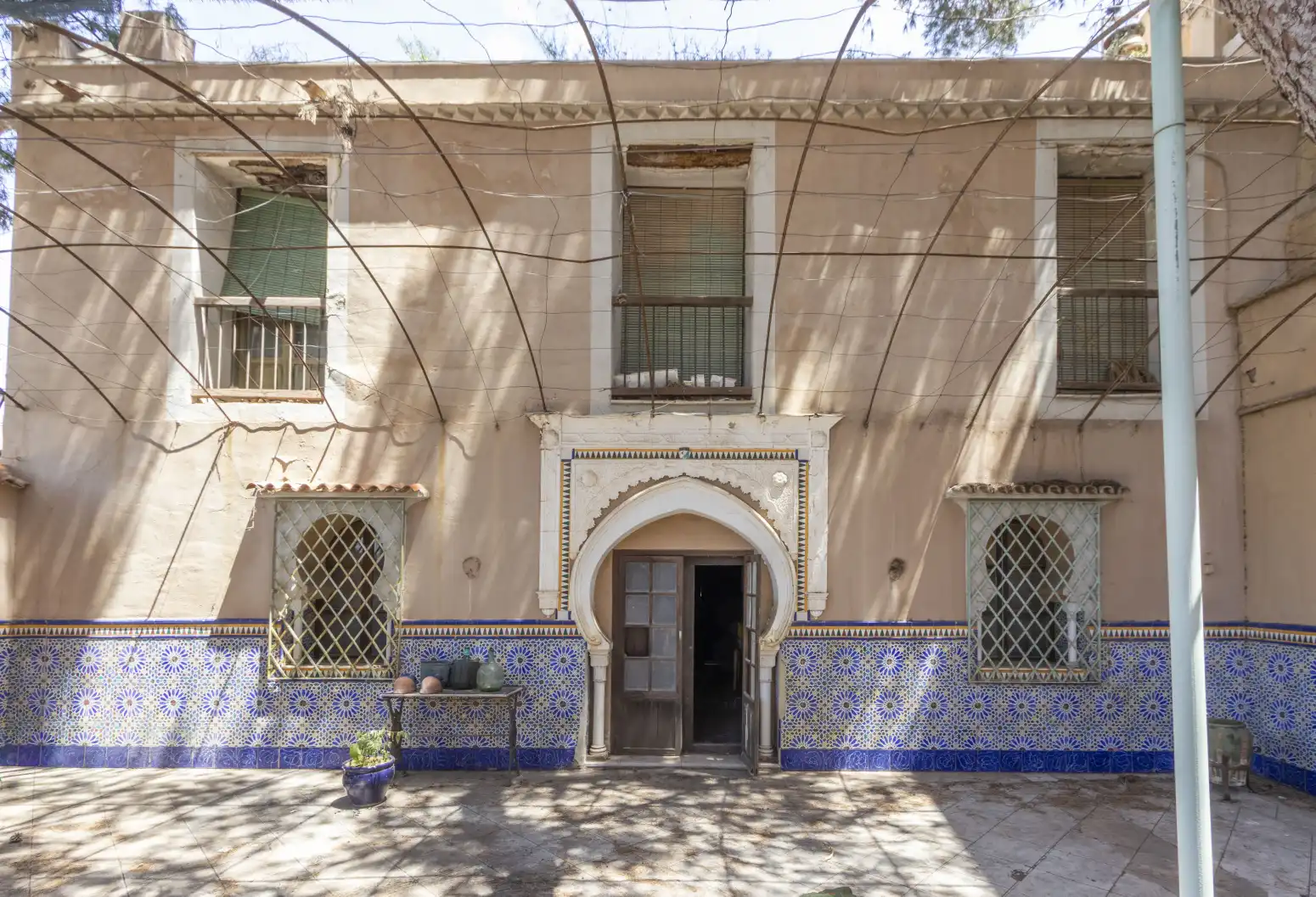 Vista exterior de Casa adosada en venda en Náquera amb Jardí privat i Piscina