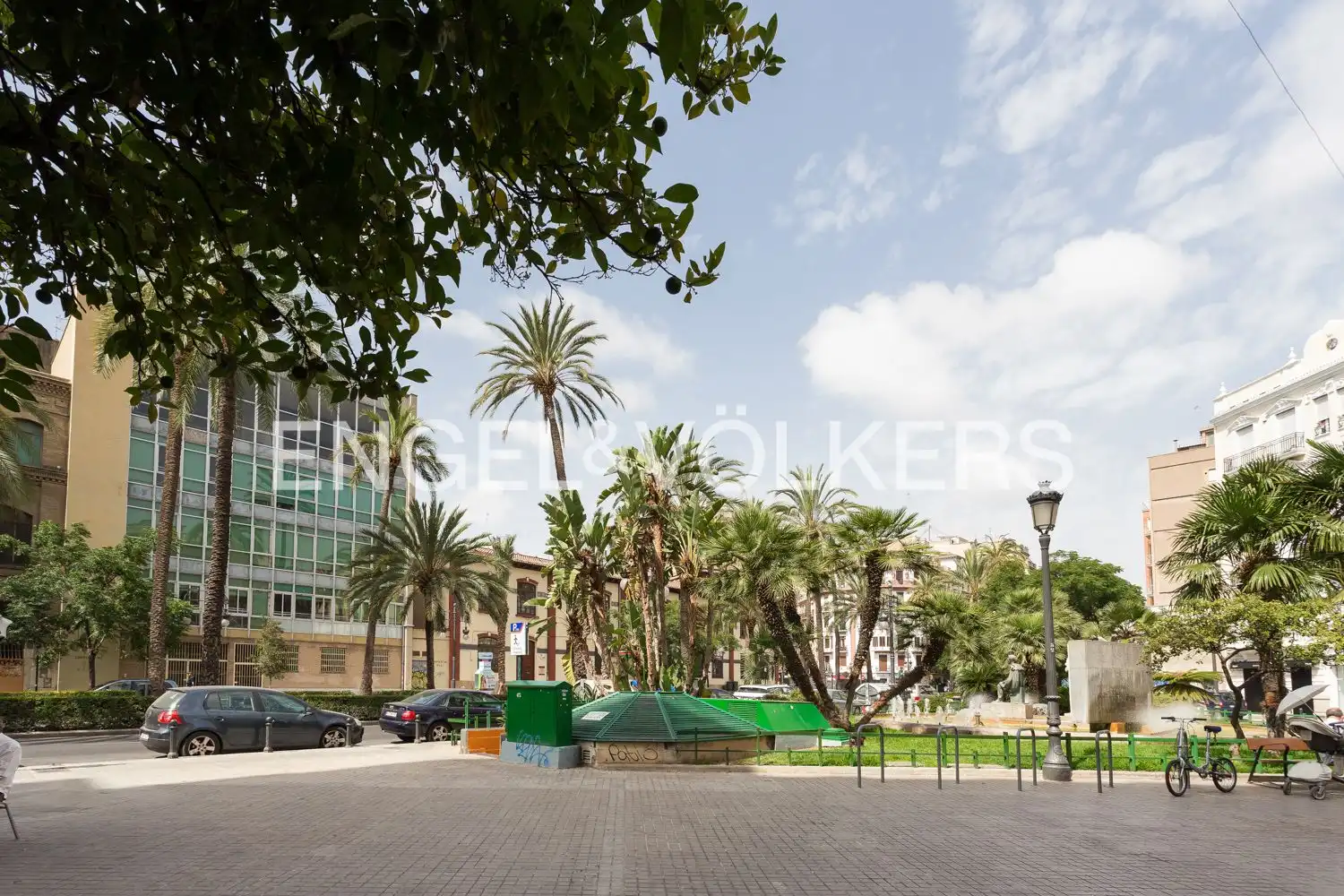 Vista exterior de Piso en venta en Valencia con Aire acondicionado, Calefacción y Amueblado