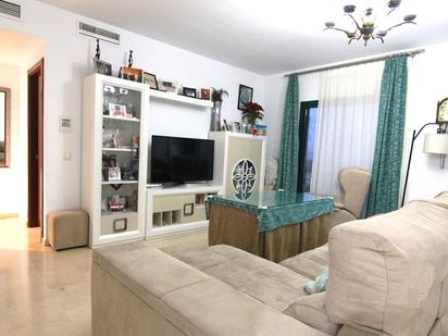 Sala d'estar de Apartament en venda en Coín amb Aire condicionat, Calefacció i Terrassa