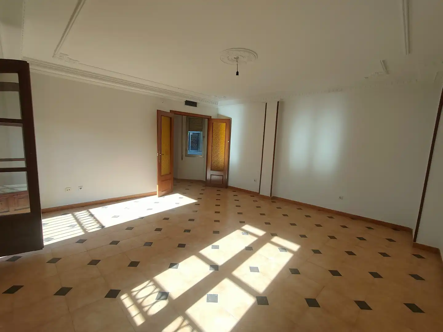 Maisonette zum Verkauf in Benavente mit Heizung, Terrasse und Balkon