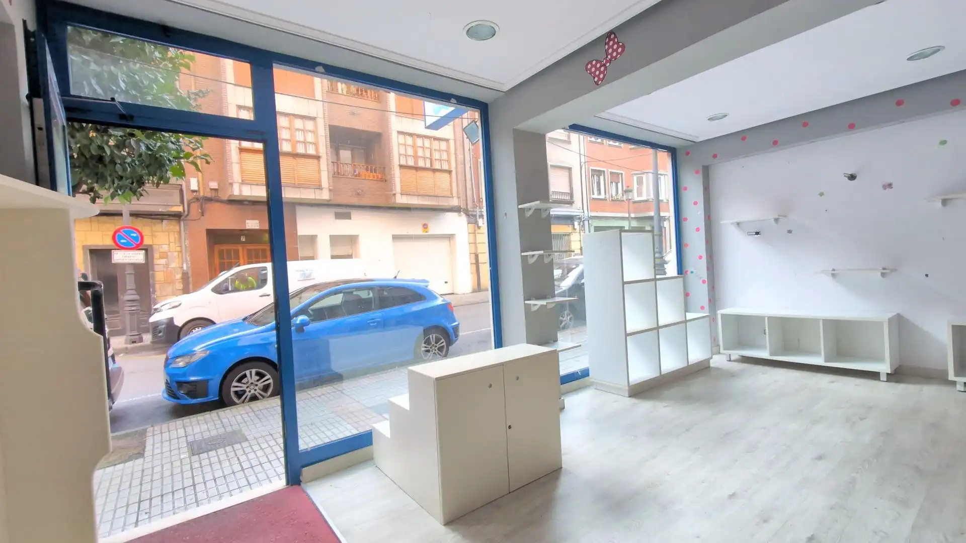 Local comercial en venta en RAFAEL DEL RIEGO, imagen 10