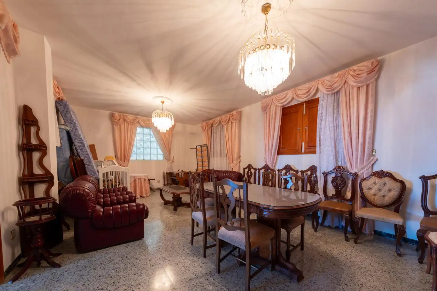 Comedor de Edificio en venta en Santa María de Guía de Gran Canaria