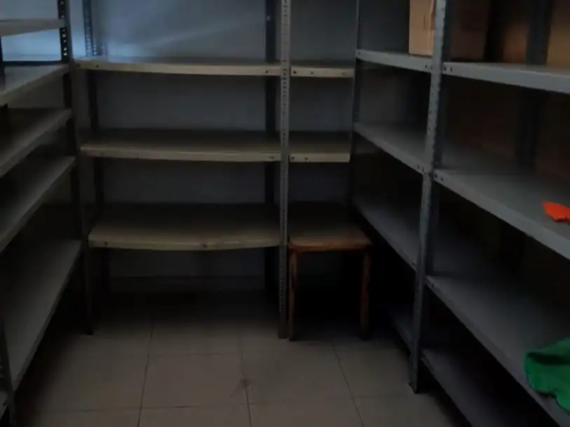 Oficina de lloguer en Azuqueca de Henares amb Aire condicionat, Calefacció i Moblat