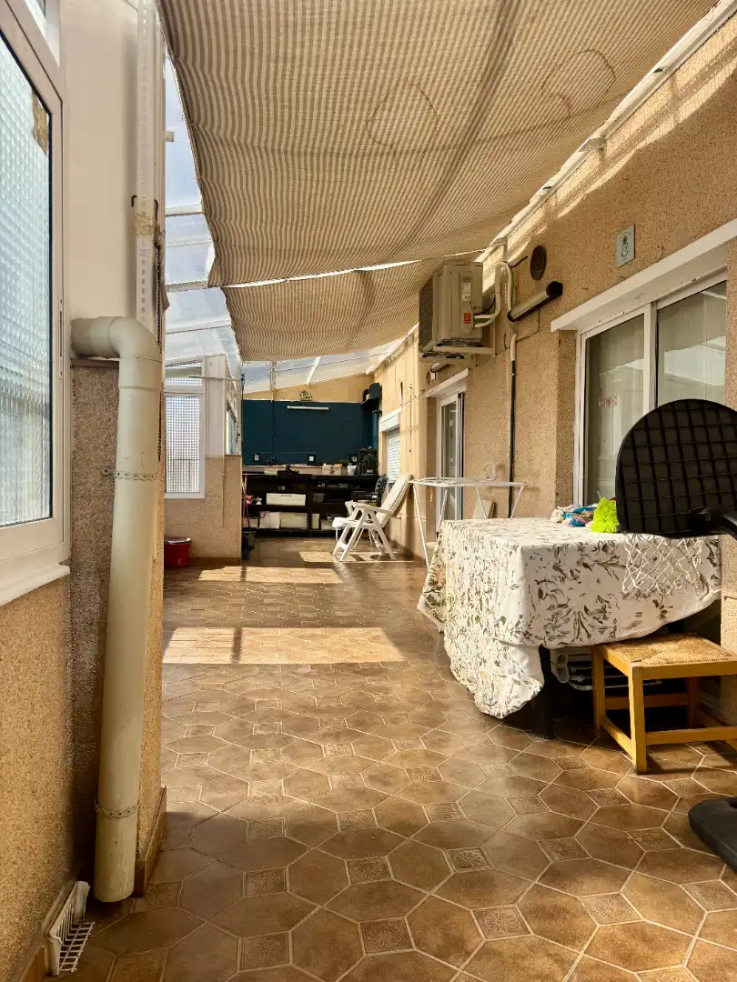 Terrassa de Àtic en venda en L'Hospitalet de Llobregat amb Aire condicionat, Terrassa i Traster