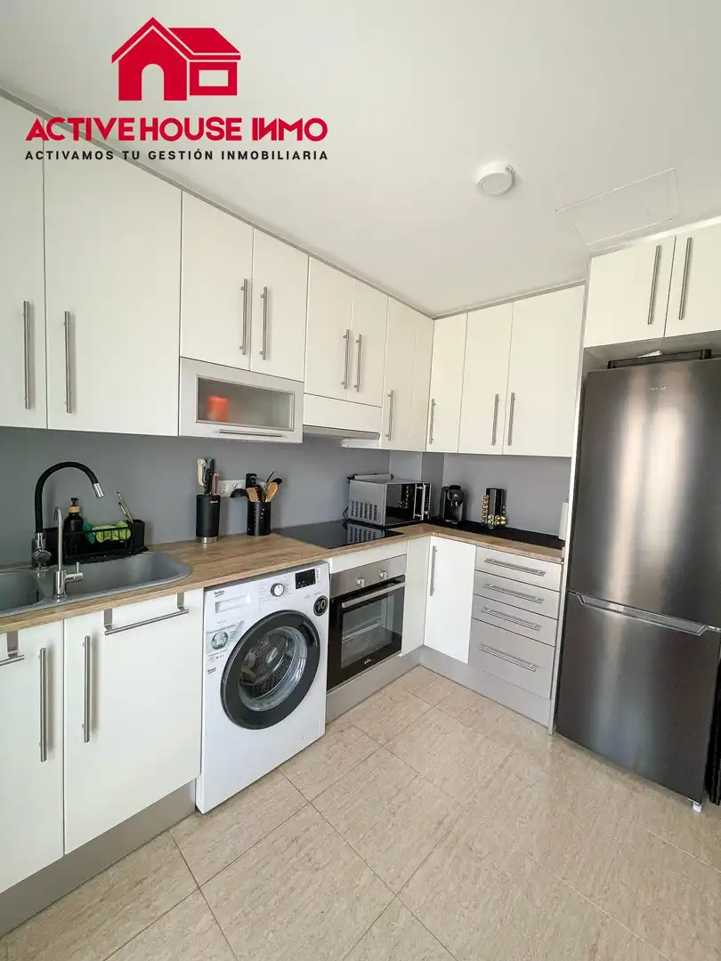 Kitchen of Flat for sale in La Ràpita  with Furnished, Oven and Washing machine