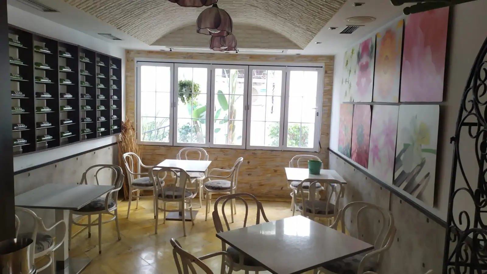 Geschaftsraum zur Miete in Nerja mit Klimaanlage, Heizung und Terrasse