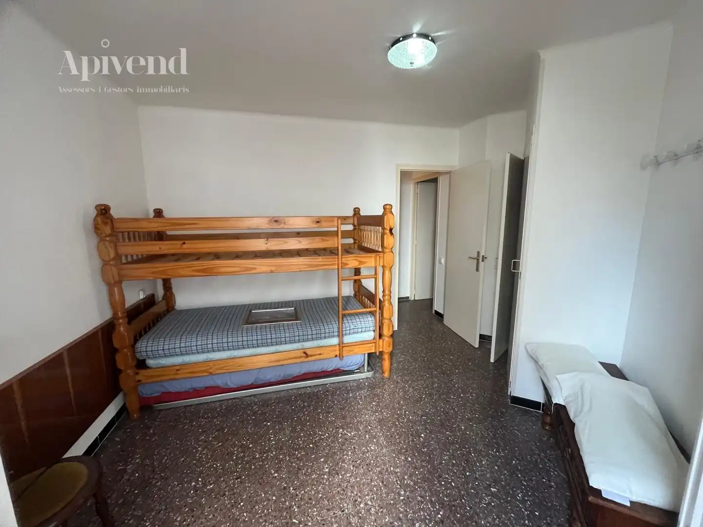 Pis amb ascensor en venda a Caritat Serinyana, imagen 43