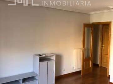Photo 3 of Flat for rent in Zurguén, Salamanca Capital