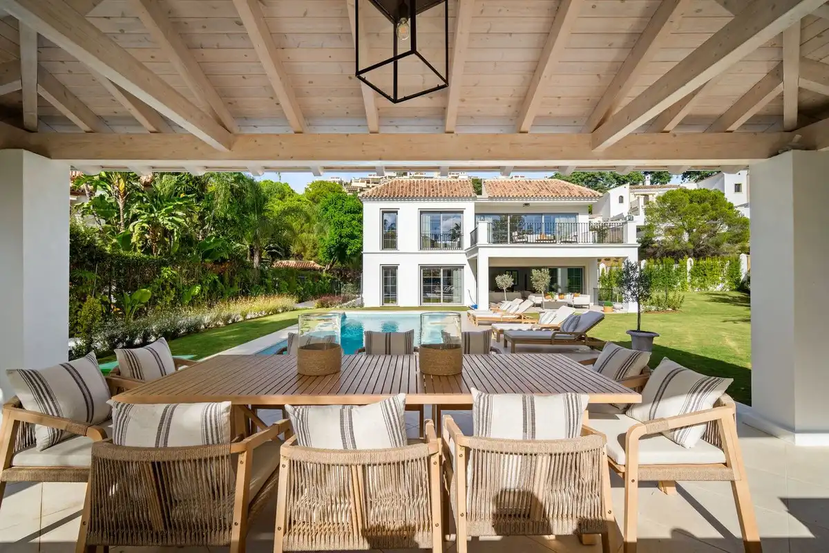 Terrace of Detached homes for sale in Benahavís  with Terrace