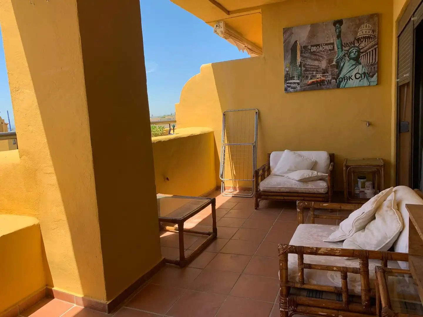 Penthouse with terrace to rent in Avenida de Bel-Air 15, imagen 3