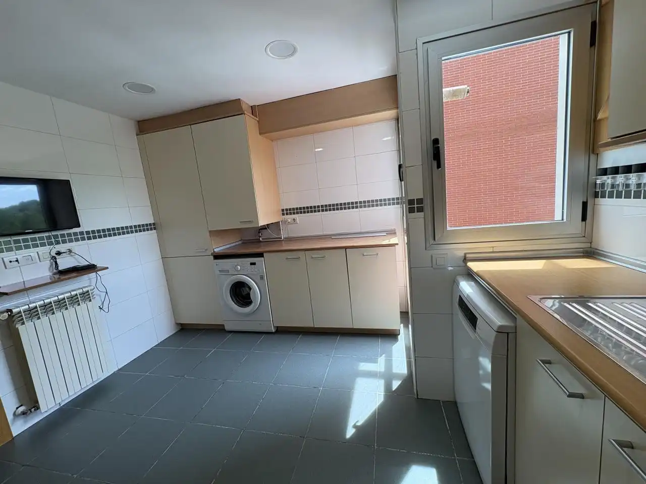 Cocina de Piso en venta en Madrid con Aire acondicionado, Calefacción y Terraza