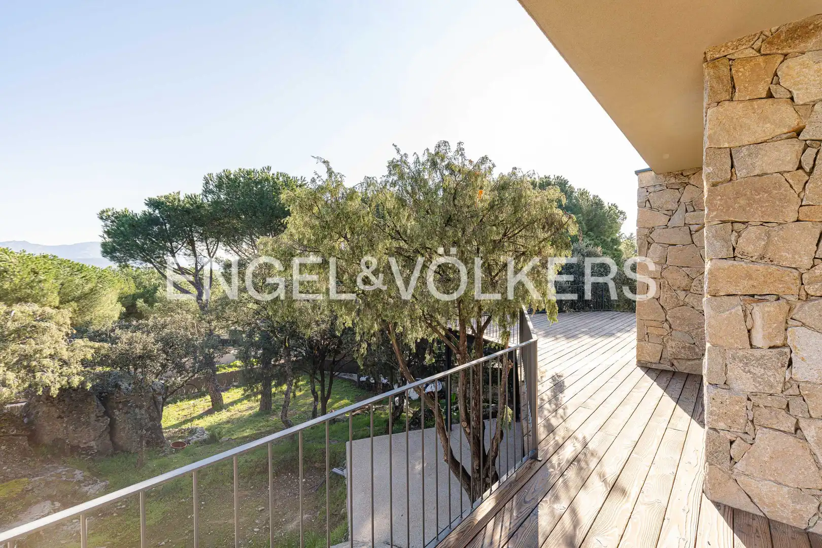 Terrassa de Casa o xalet en venda en Galapagar amb Aire condicionat, Calefacció i Jardí privat
