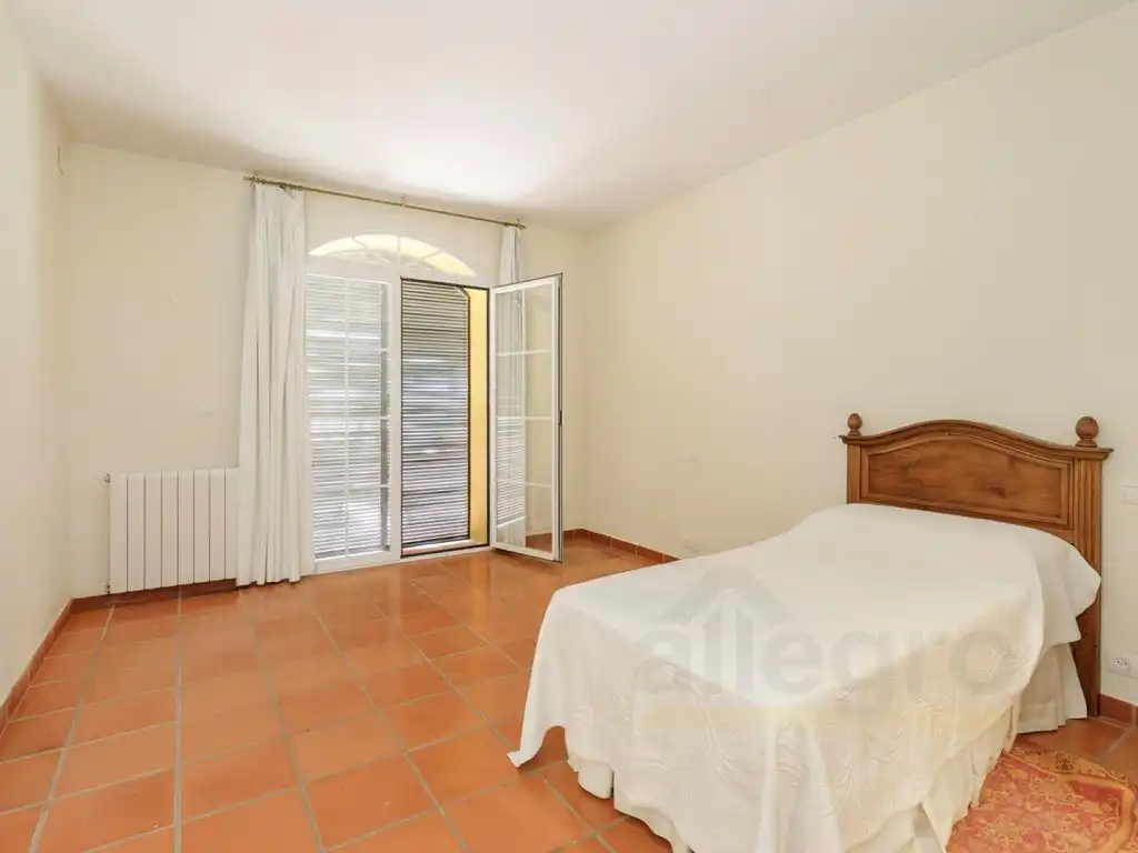 Habitación de Casa o chalet en venta en Las Gabias