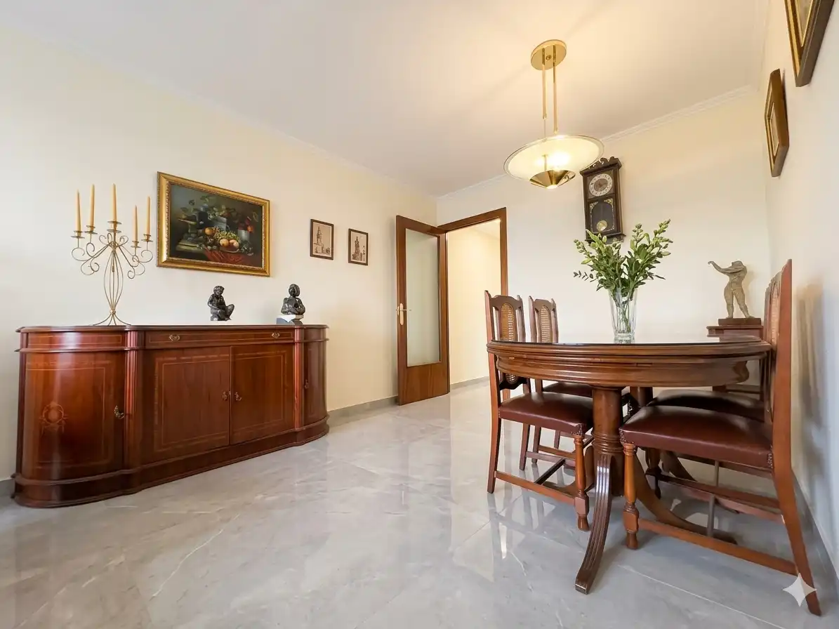 Comedor de Piso en venta en Sant Cugat del Vallès con Aire acondicionado y Calefacción