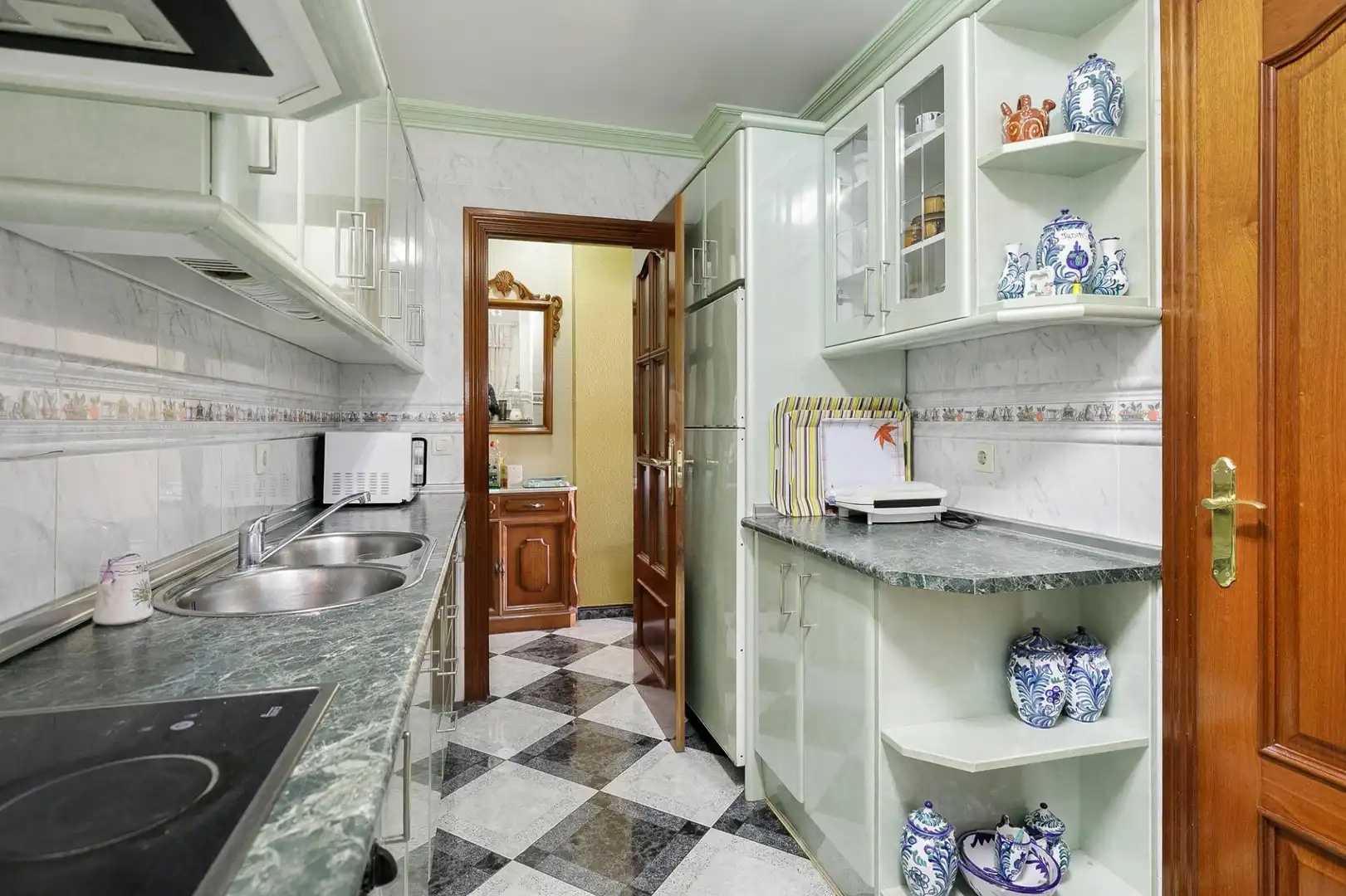 Cocina de Piso en venta en Granada con Aire acondicionado y Terraza