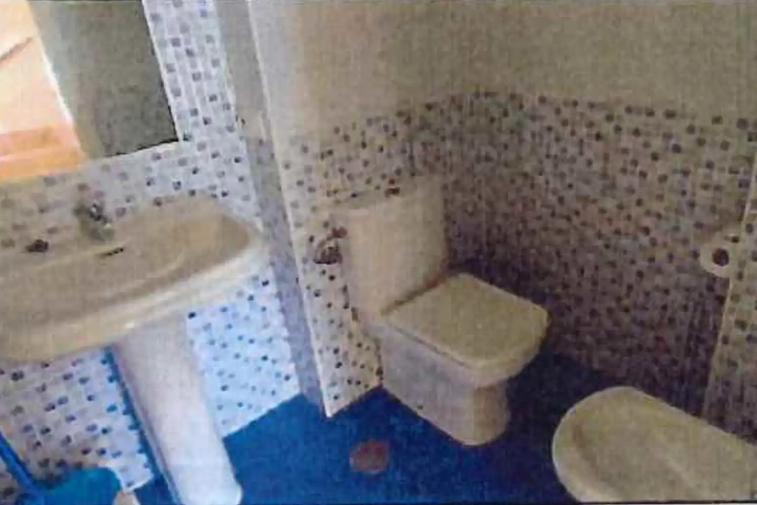 Baño de Piso en venta en Ocaña con Aire acondicionado, Calefacción y Trastero