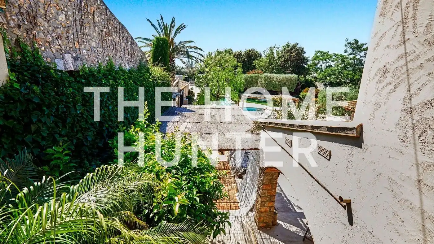 Exterior view of Houses for sale in Ventalló  with Air Conditioner, Heating and Private garden