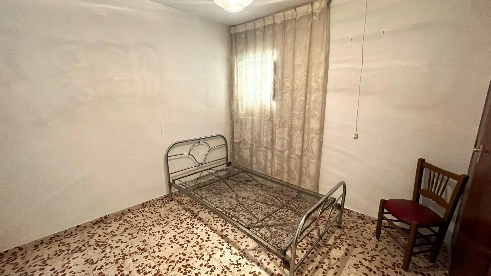 Schlafzimmer von Einfamilien-Reihenhaus zum Verkauf in Padul mit Terrasse, Abstellraum und Möbliert