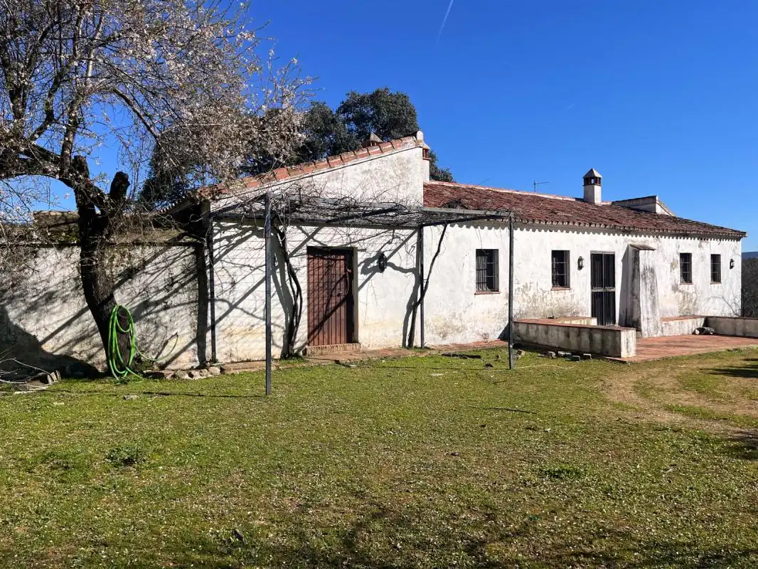 Exterior view of Country homes for sale in Cazalla de la Sierra  with Heating, Terrace and Furnished