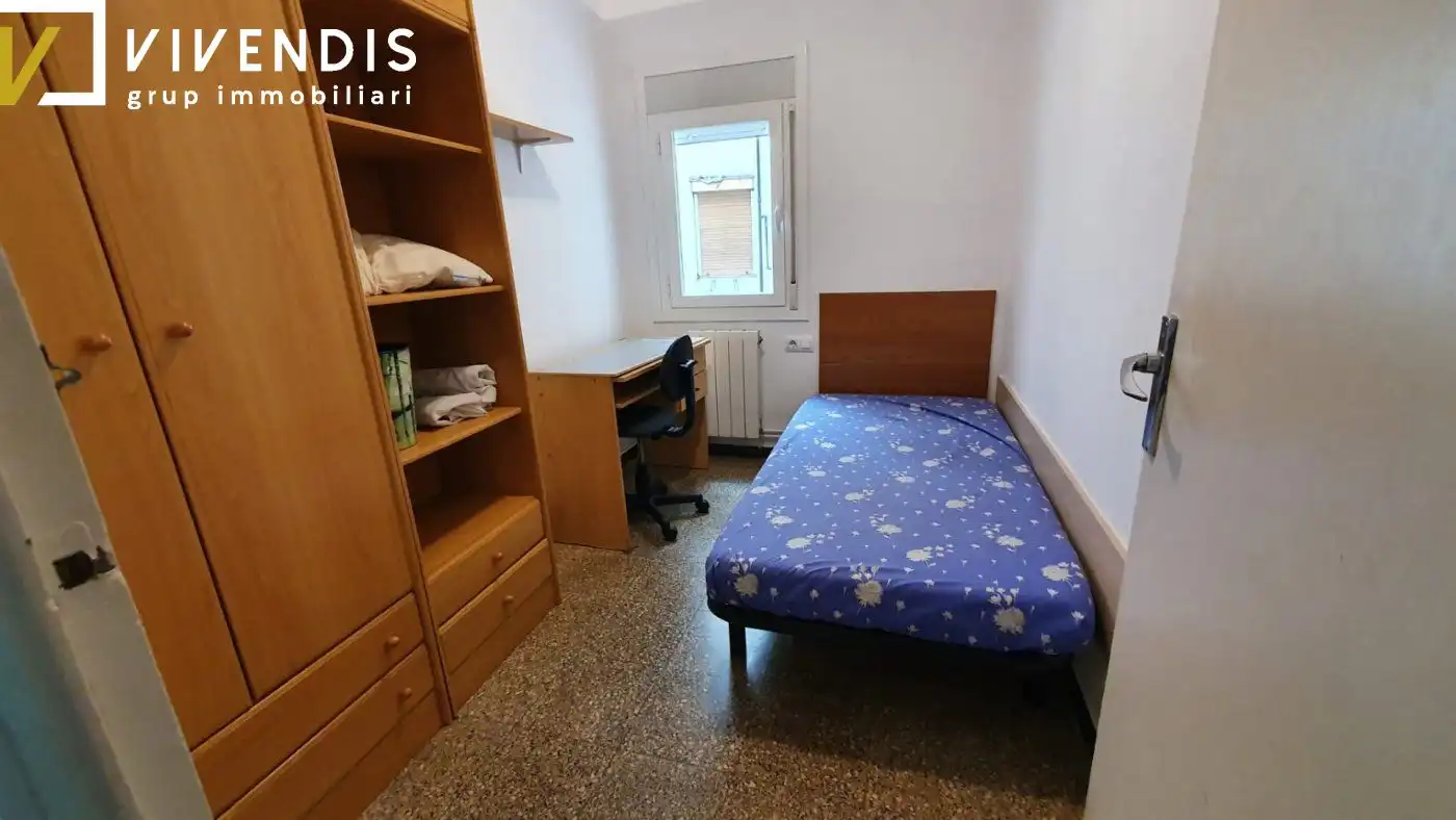 Flat for rent in Calle UNIO, Instituts - Universitat