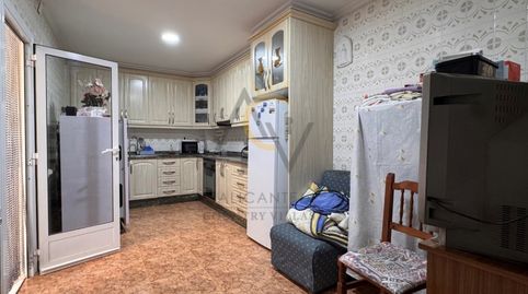 Foto 5 de Casa o xalet en venda a Calle Petrer, Monóvar / Monòver, Alicante
