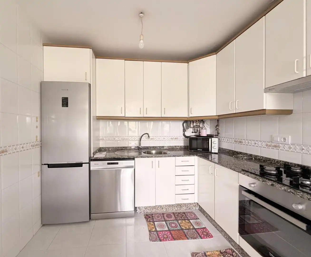 Cocina de Piso en venta en Cambados con Calefacción
