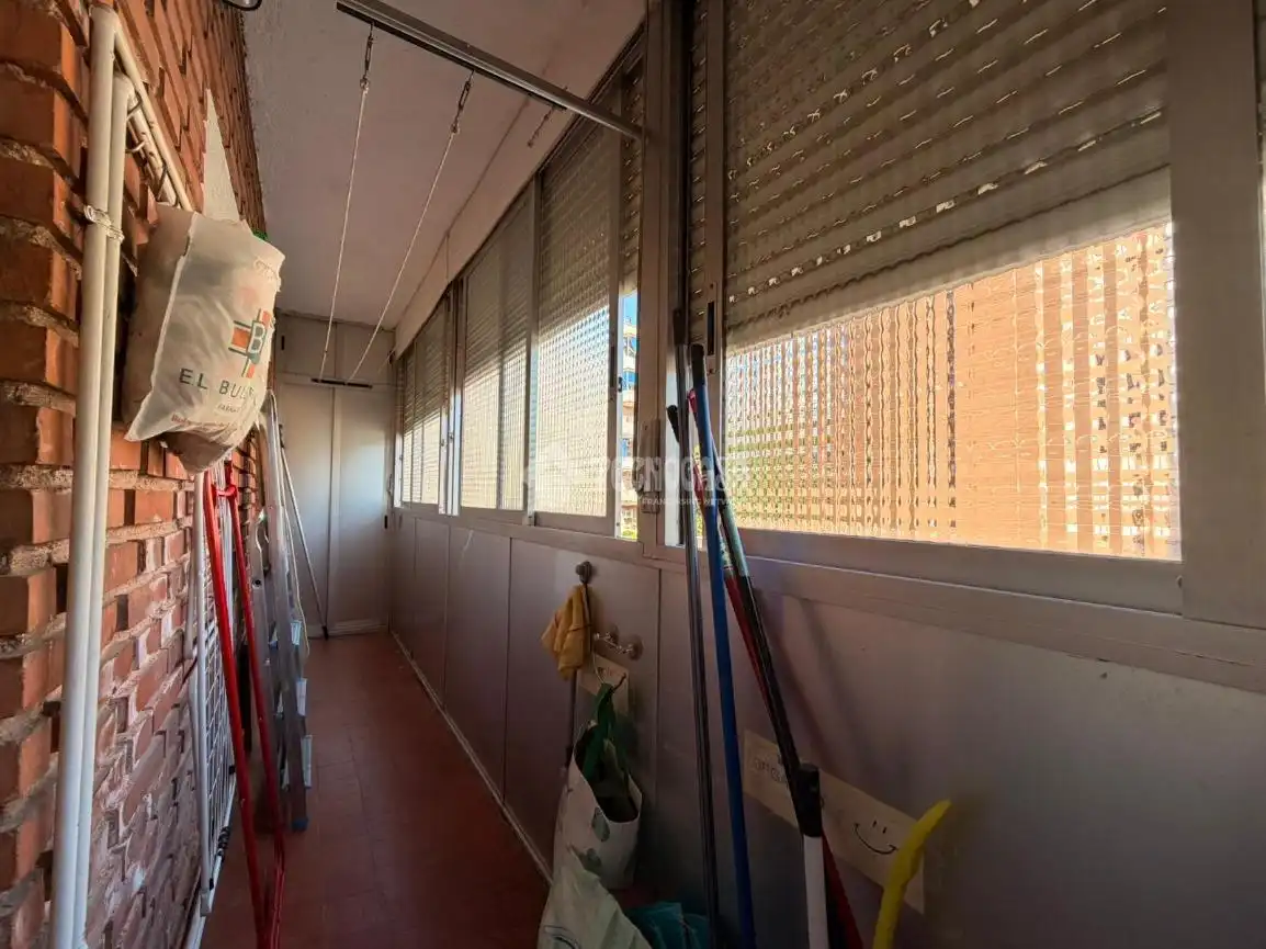 Piso en venta en Madrid con Calefacción, Terraza y Amueblado
