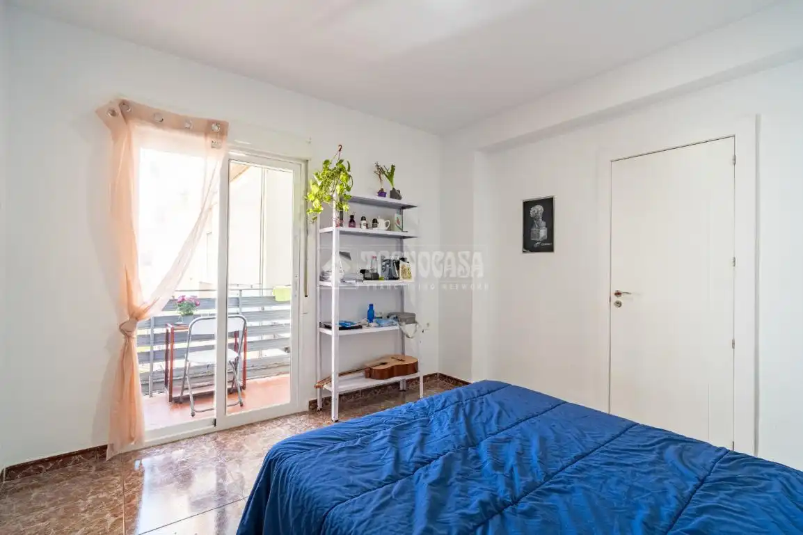 Habitación de Piso en venta en Granada