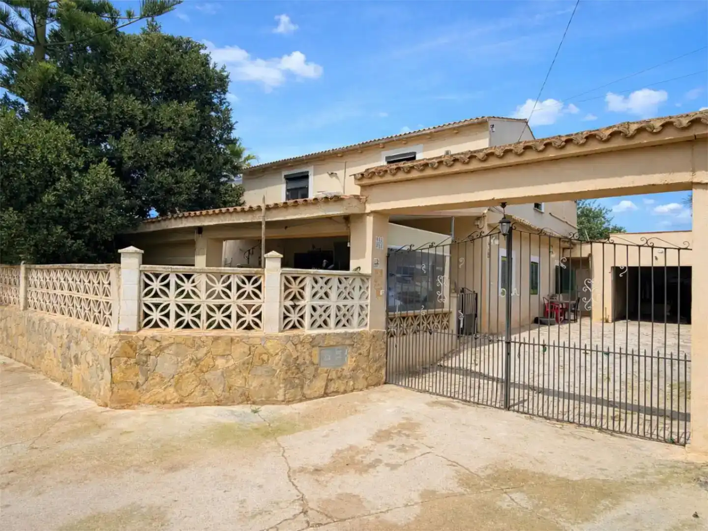 Vista exterior de Piso en venta en Llucmajor con Aire acondicionado, Jardín privado y Trastero
