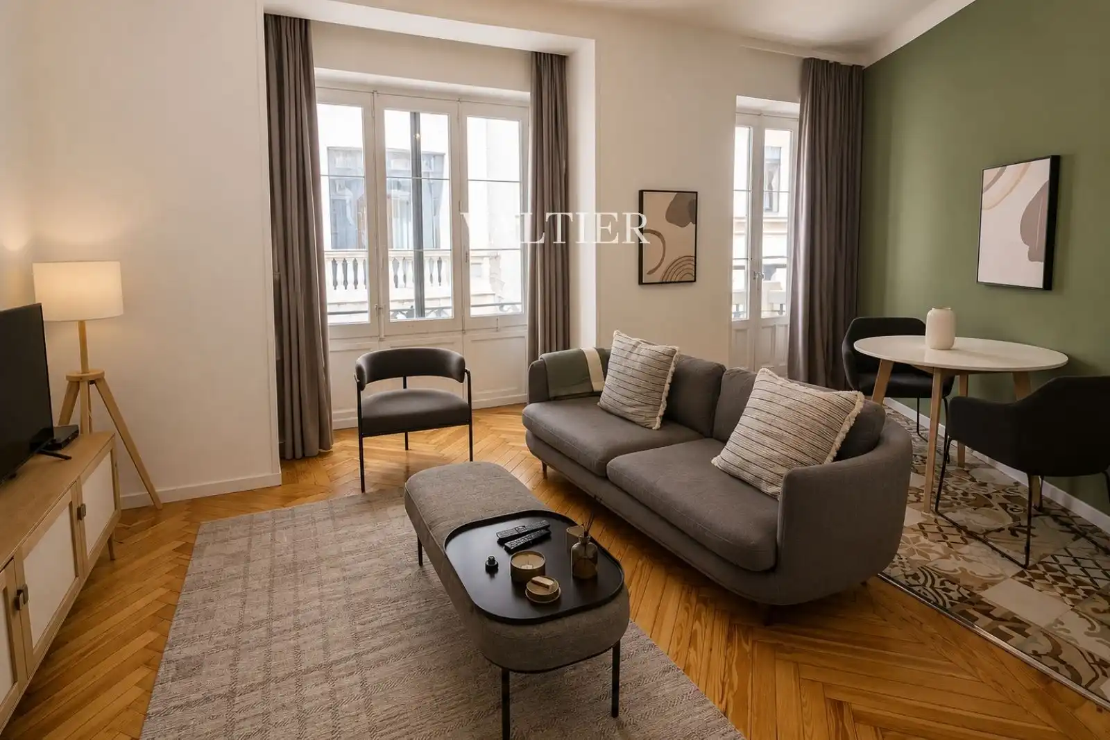 Zimmer in DE LEGANITOS, Palacio