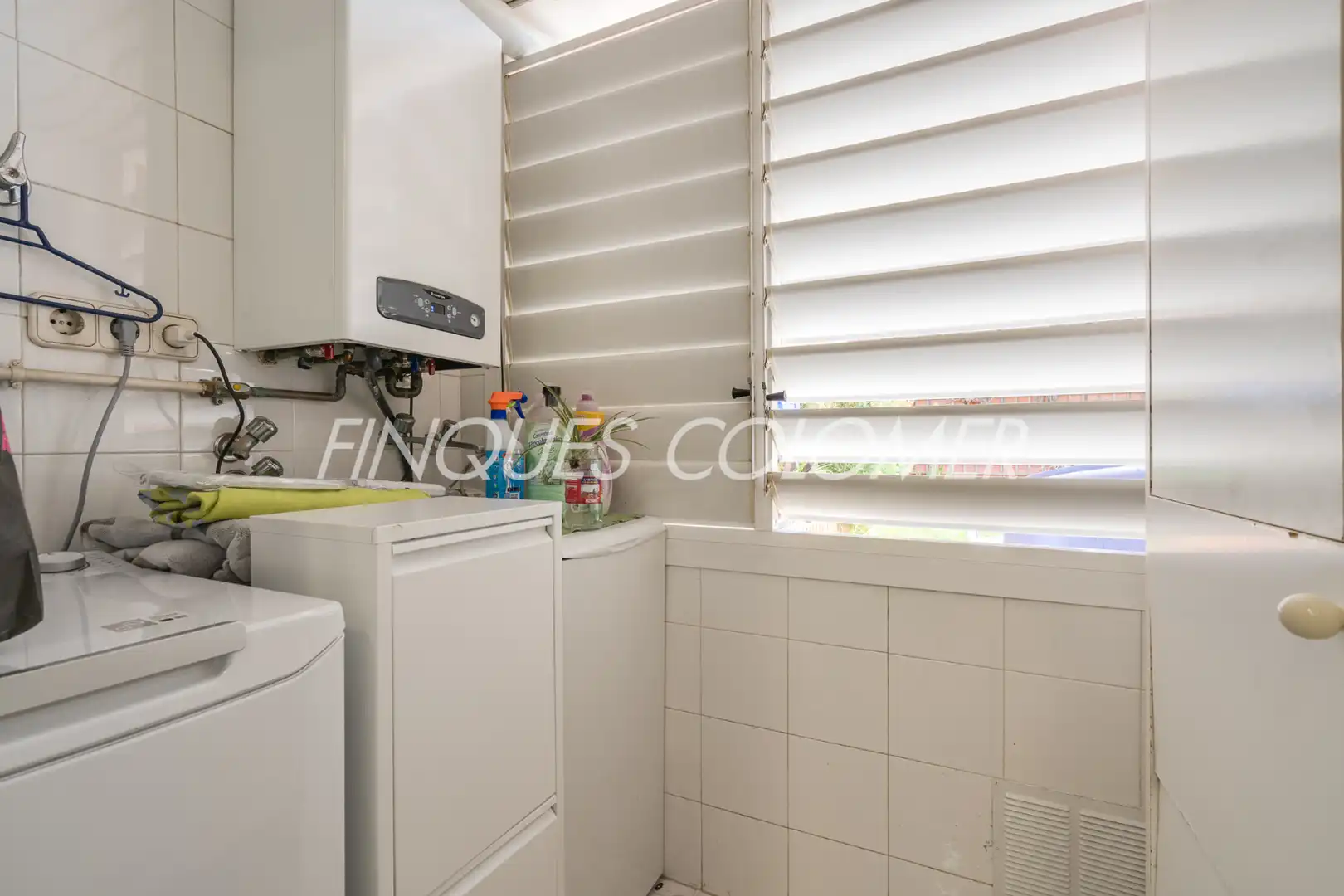 Cocina de Dúplex en venta en Rubí con Aire acondicionado, Calefacción y Jardín privado