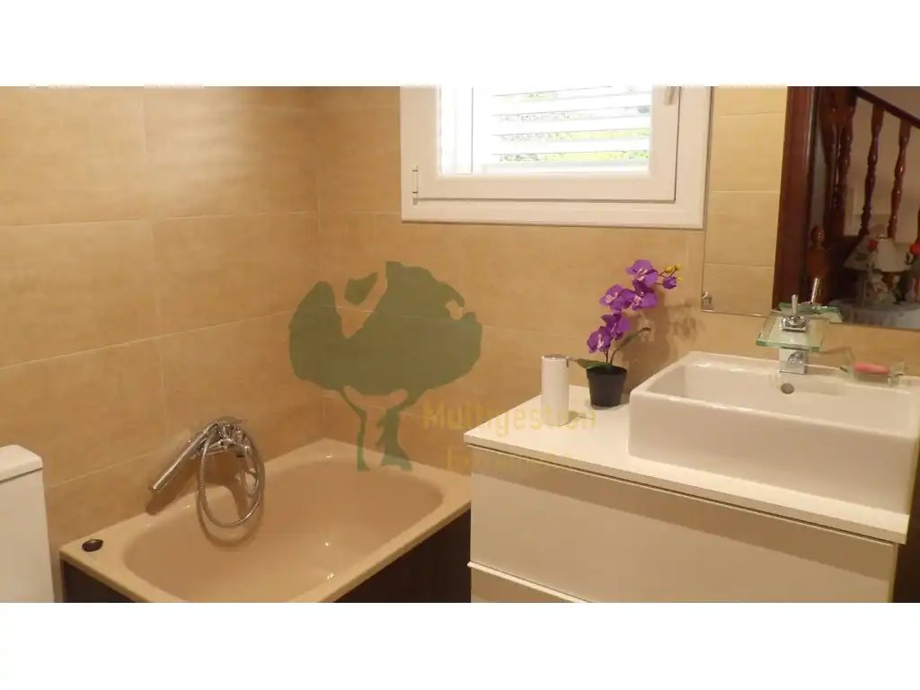 Baño de Casa adosada en venta en Cáceres